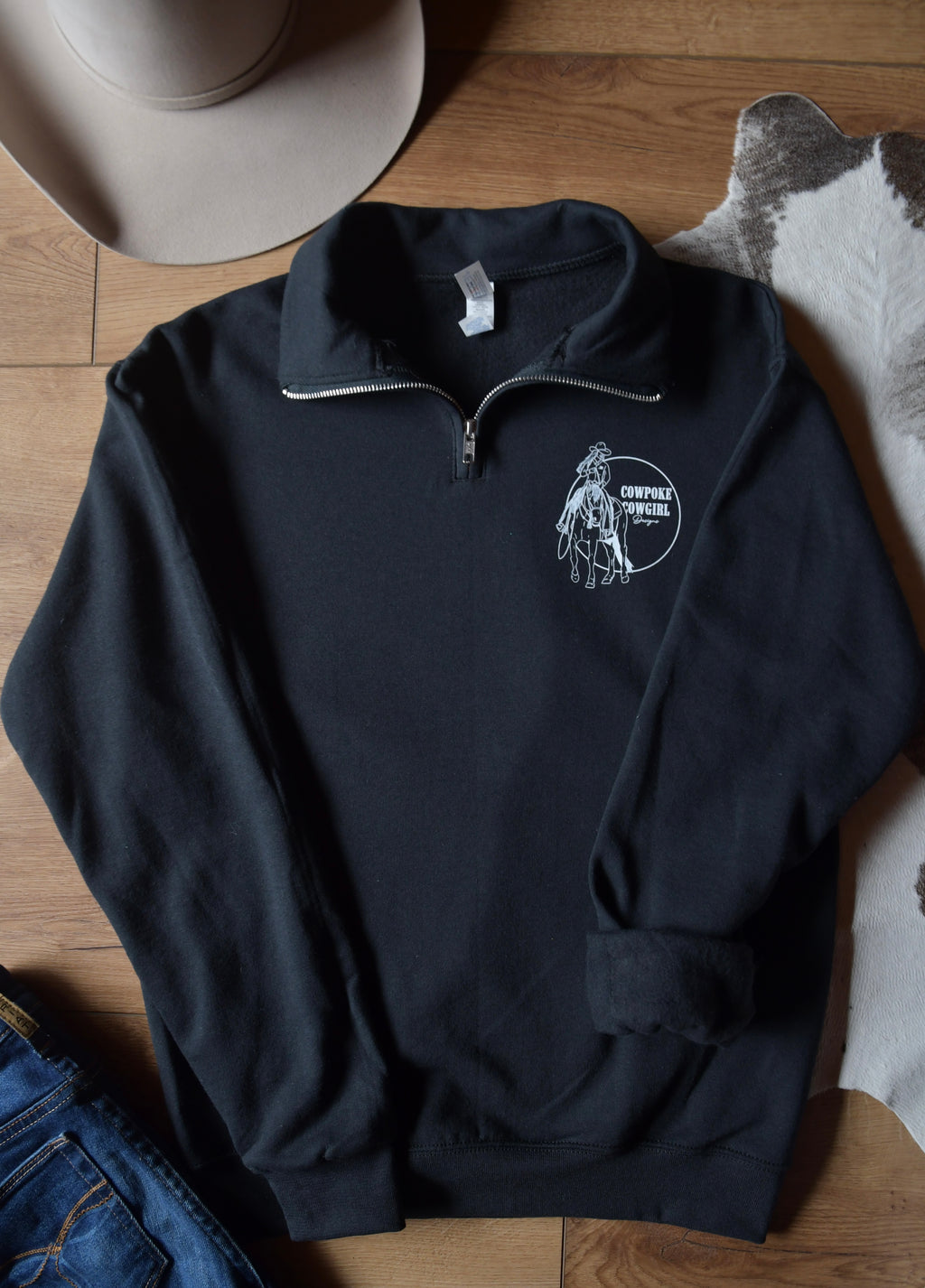 B/W CCD Quarter Zip